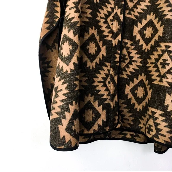 NEW! Vero Moda Navajo Poncho - Picture 4 of 11